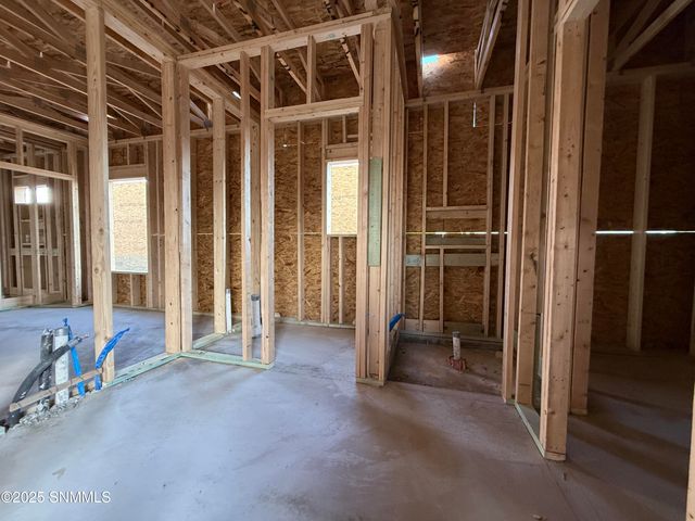 7565 Clarion Way, Las Cruces, NM 88012