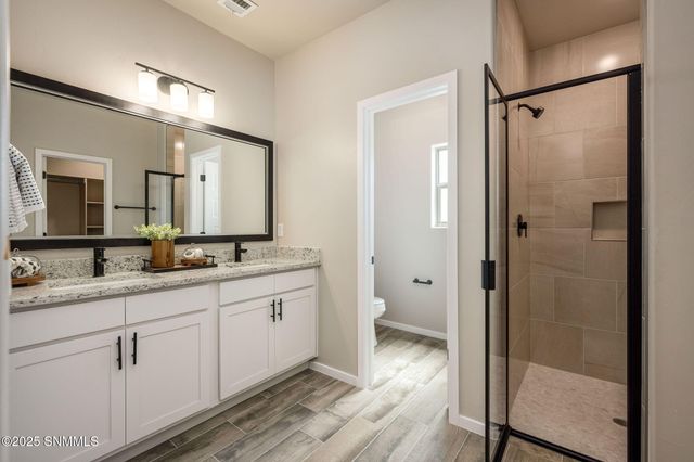 7565 Clarion Way, Las Cruces, NM 88012