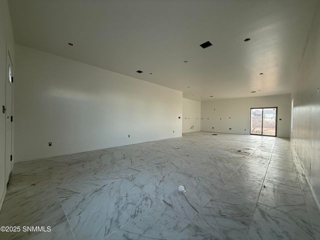 7565 Clarion Way, Las Cruces, NM 88012