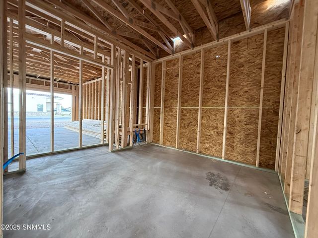 7565 Clarion Way, Las Cruces, NM 88012