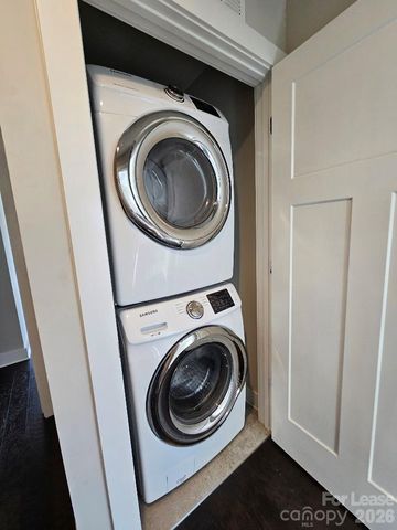 1202 Macomb Place, Charlotte, NC 28208