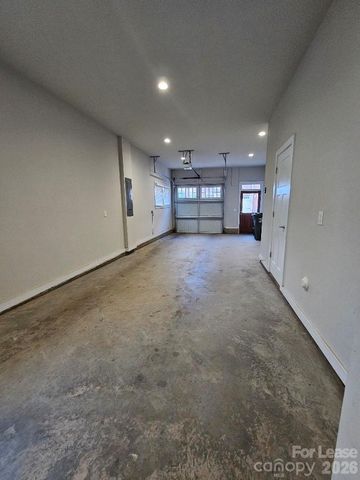 1202 Macomb Place, Charlotte, NC 28208