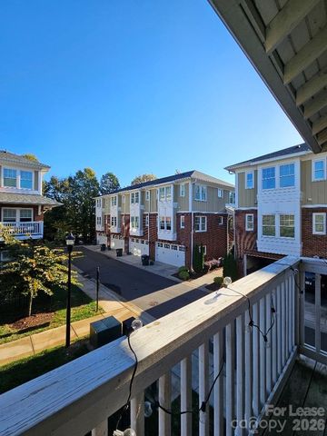 1202 Macomb Place, Charlotte, NC 28208