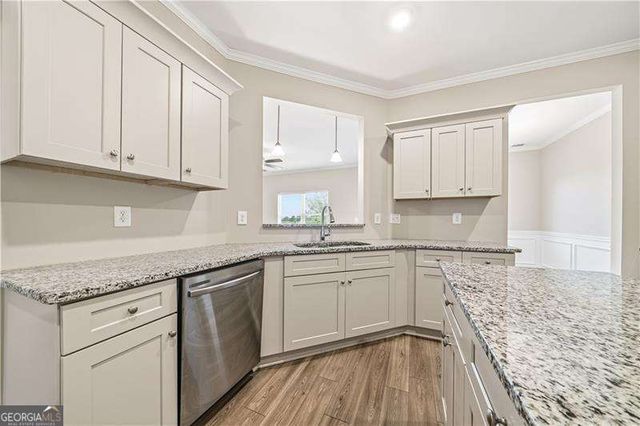 321 Melody Lane, Cartersville, GA 30121