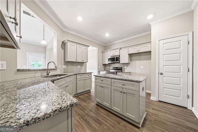 321 Melody Lane, Cartersville, GA 30121