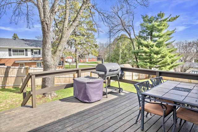 612 Roosevelt Street, Fort Atkinson, WI 53538