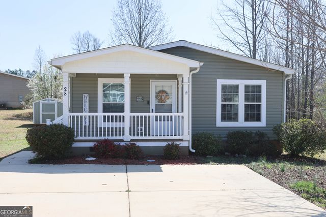 28 Redwood Circle, Newnan, GA 30263
