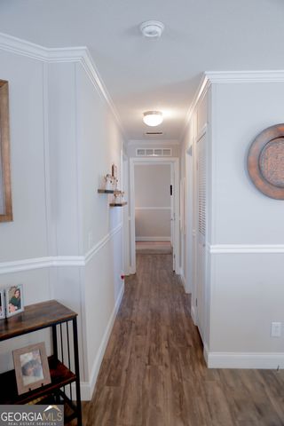 28 Redwood Circle, Newnan, GA 30263