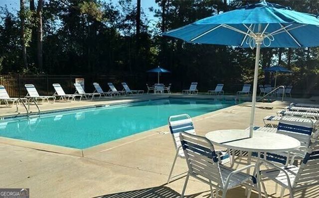 28 Redwood Circle, Newnan, GA 30263