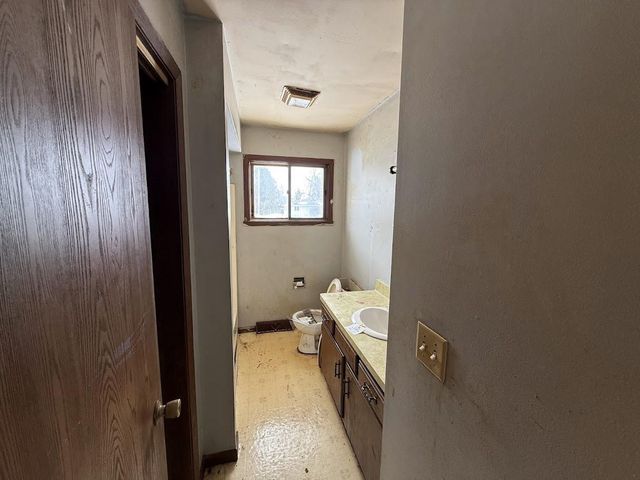 209 N 7TH AVENUE, Winneconne, WI 54986