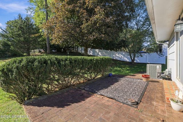 42 Hidden Stream Road, Freehold, NJ 07728