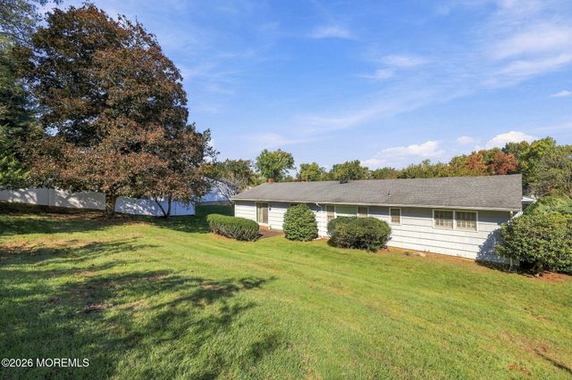42 Hidden Stream Road, Freehold, NJ 07728