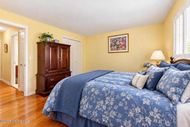 42 Hidden Stream Road, Freehold, NJ 07728
