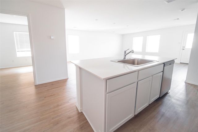 9530 Brookside Point Drive, Baytown, TX 77521