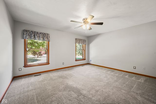 6813 E County Road 200 N, Greensburg, IN 47240