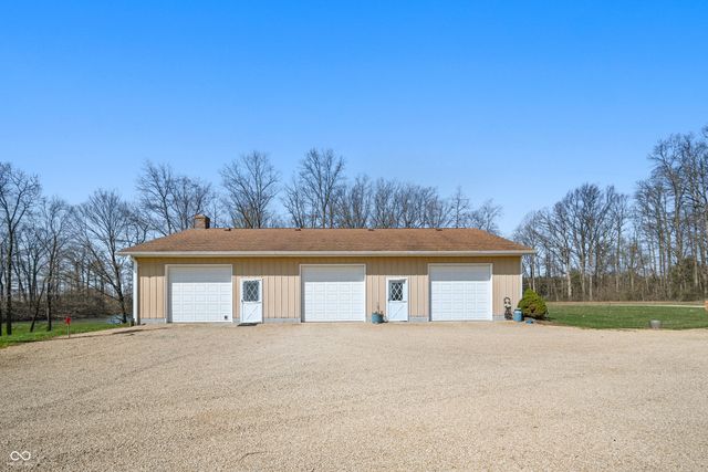 6813 E County Road 200 N, Greensburg, IN 47240