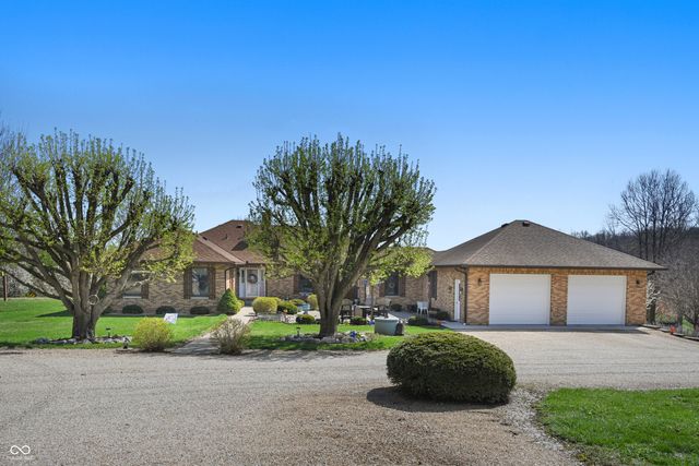 6813 E County Road 200 N, Greensburg, IN 47240