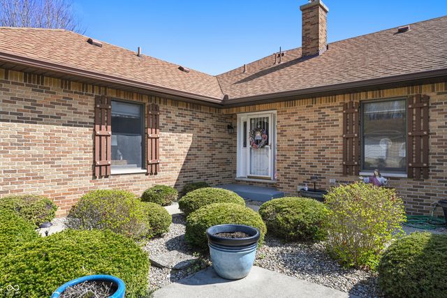 6813 E County Road 200 N, Greensburg, IN 47240