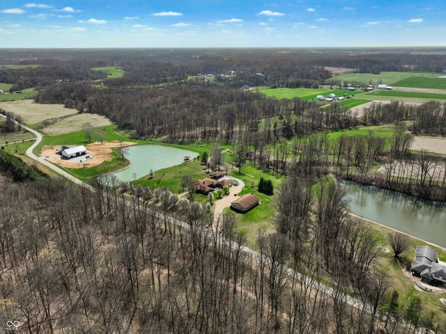 6813 E County Road 200 N, Greensburg, IN 47240