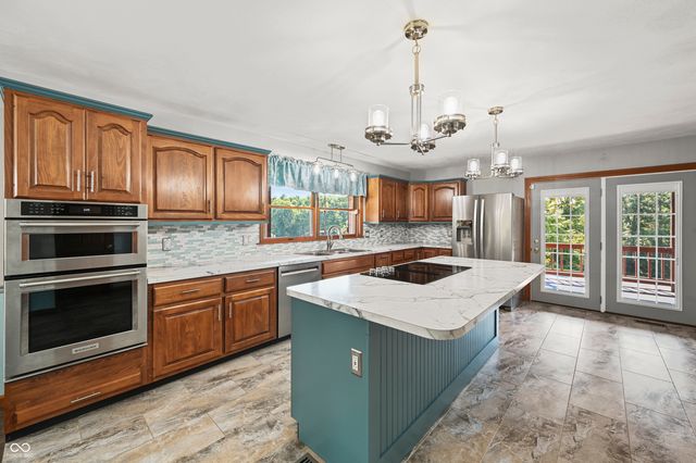 6813 E County Road 200 N, Greensburg, IN 47240