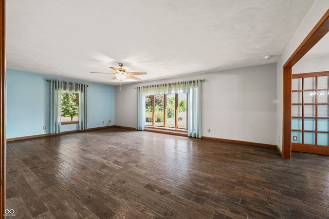 6813 E County Road 200 N, Greensburg, IN 47240