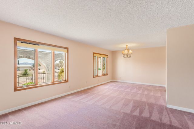 4960 S NEZ PERCE Avenue, Sierra Vista, AZ 85650