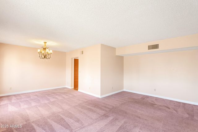 4960 S NEZ PERCE Avenue, Sierra Vista, AZ 85650