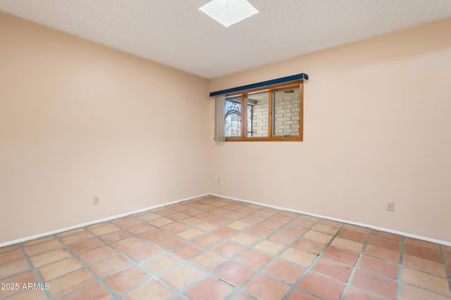 4960 S NEZ PERCE Avenue, Sierra Vista, AZ 85650