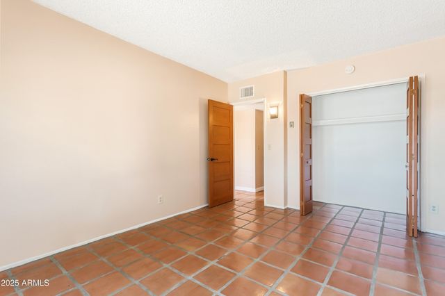 4960 S NEZ PERCE Avenue, Sierra Vista, AZ 85650