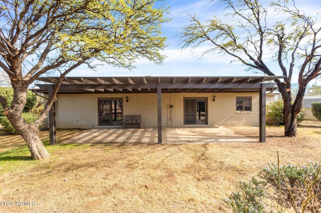 4960 S NEZ PERCE Avenue, Sierra Vista, AZ 85650