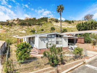 24425 Woolsey Canyon Road 5, West Hills, CA 91304