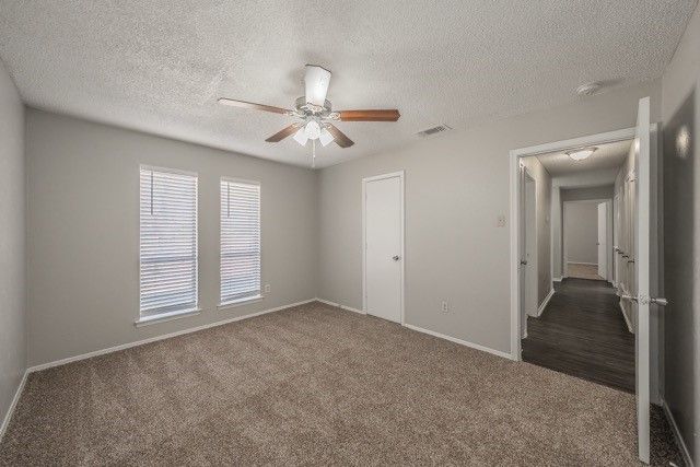 876 Dogwood Trail, Lancaster, TX 75146