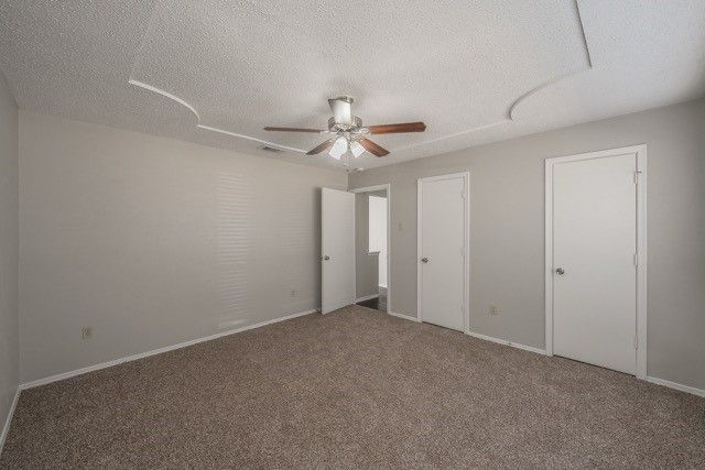 876 Dogwood Trail, Lancaster, TX 75146