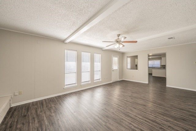 876 Dogwood Trail, Lancaster, TX 75146