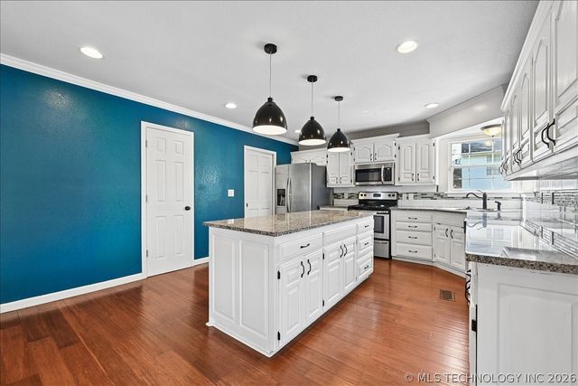 6307 E 96th Street, Tulsa, OK 74133