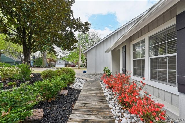 6307 E 96th Street, Tulsa, OK 74133