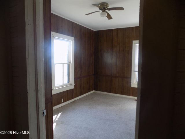 1527 Hwy 123 S, Hookerton, NC 28538