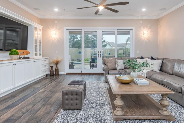 3112 Jaffrey St, Roseville, CA 95747