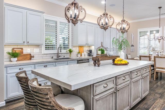 3112 Jaffrey St, Roseville, CA 95747