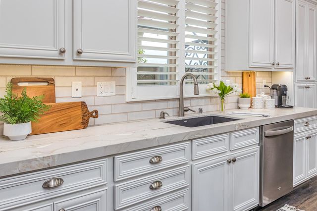 3112 Jaffrey St, Roseville, CA 95747