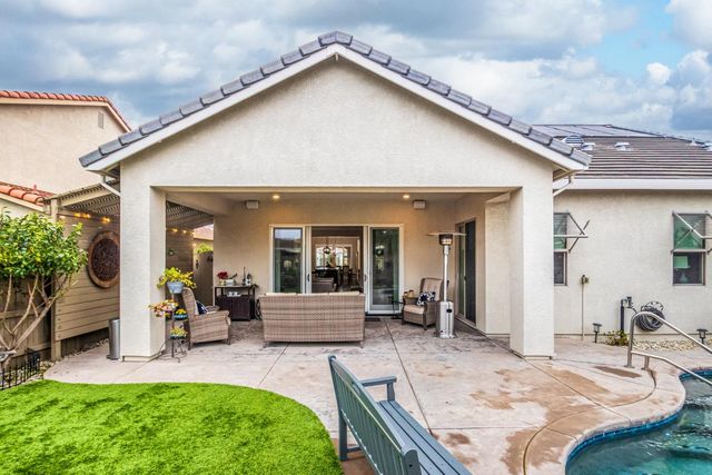 3112 Jaffrey St, Roseville, CA 95747