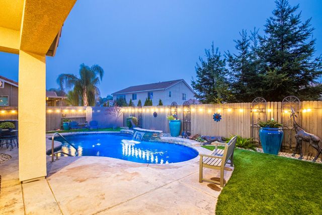 3112 Jaffrey St, Roseville, CA 95747