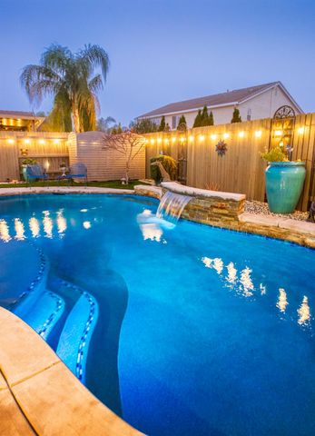 3112 Jaffrey St, Roseville, CA 95747