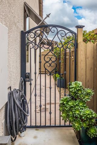 3112 Jaffrey St, Roseville, CA 95747