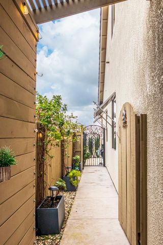 3112 Jaffrey St, Roseville, CA 95747