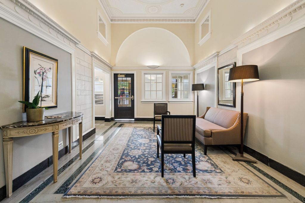 3530 N Lake Shore Drive 4A, Chicago, IL 60657 — photo 2