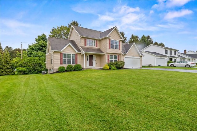 52 Cashmere Lane, Irondequoit, NY 14609