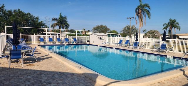 373 MAJESTY DRIVE 373, Clearwater, FL 33761