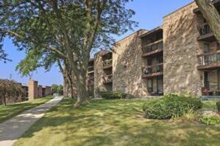 3635 N Tucker PLACE #210, Milwaukee, WI 53222