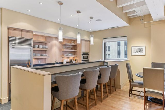 601 Marquette Avenue 403, Minneapolis, MN 55402